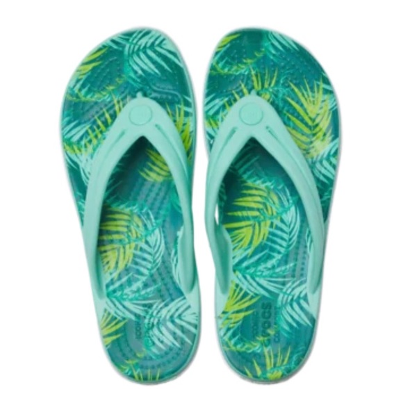 Women’s Crocs Crocband Flip Flops Thongs Sandals Tropical Palm Tree 207178-94S - Picture 2 of 8